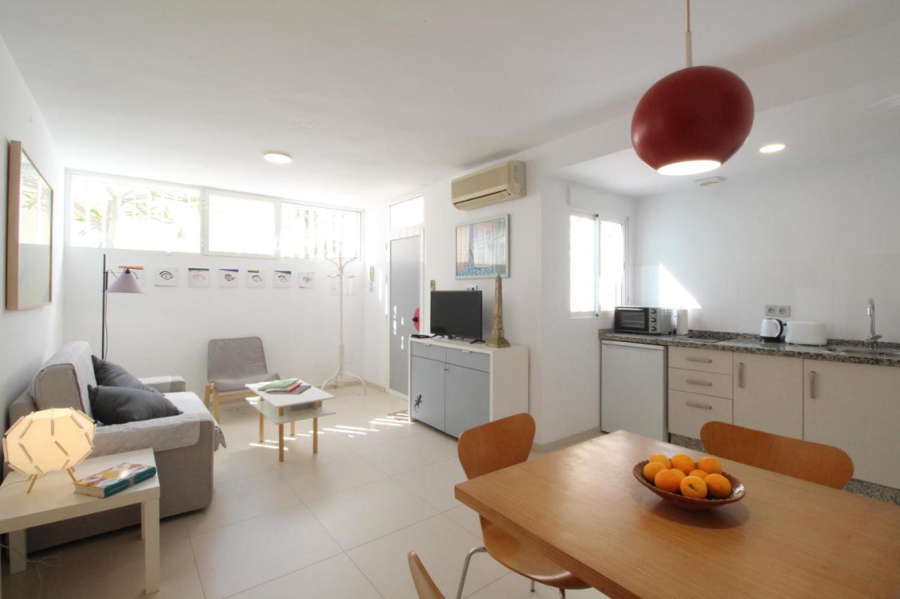 Del Parque Flats Pina Beach Málaga Eksteriør bilde