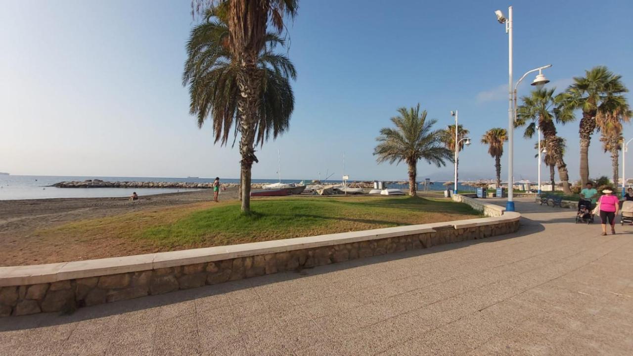Del Parque Flats Pina Beach Málaga Eksteriør bilde